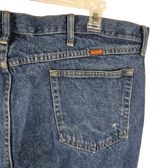 Rustler Men's 46x30 Medium Washed Denim Straight Bootleg Cut Jeans - Picture 6 of 10